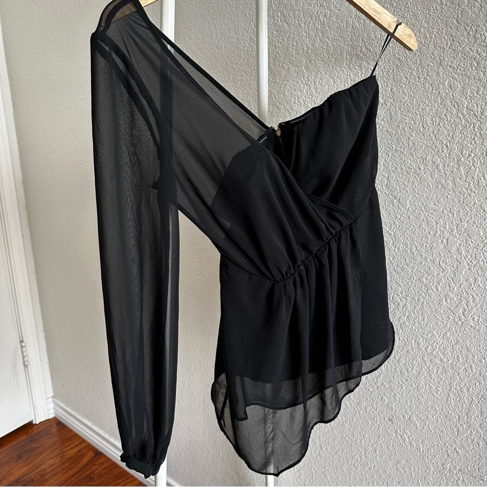 Express Top - Picture 2 of 4